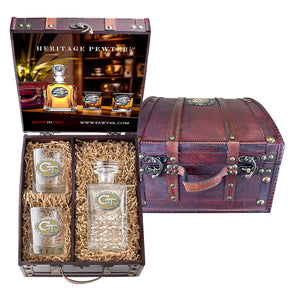 Georgia Tech GT Logo Heritage Decanter and 2 Glasses with Chest Box